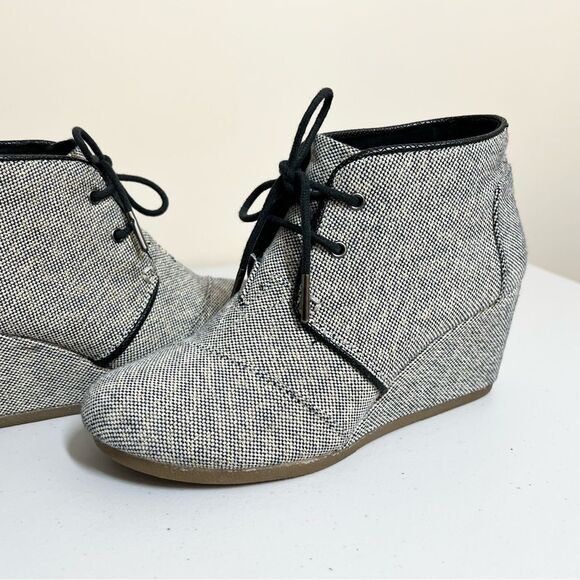 Toms Desert Wedge Metallic Linen Bootie 7 - Picture 5 of 9